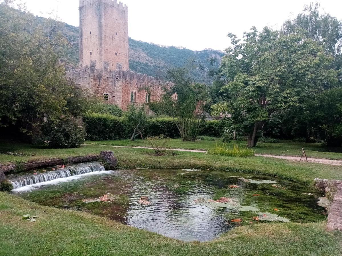 La Bella Ninfa Bed and Breakfast Sermoneta Εξωτερικό φωτογραφία