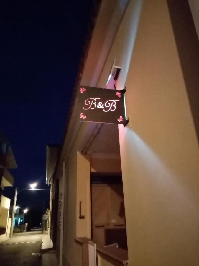 La Bella Ninfa Bed and Breakfast Sermoneta Εξωτερικό φωτογραφία